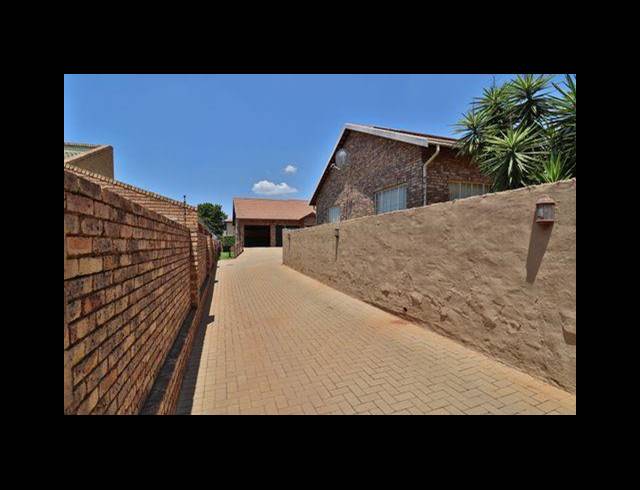 0 BEDROOM HOUSE FOR SALE IN AMANDASIG